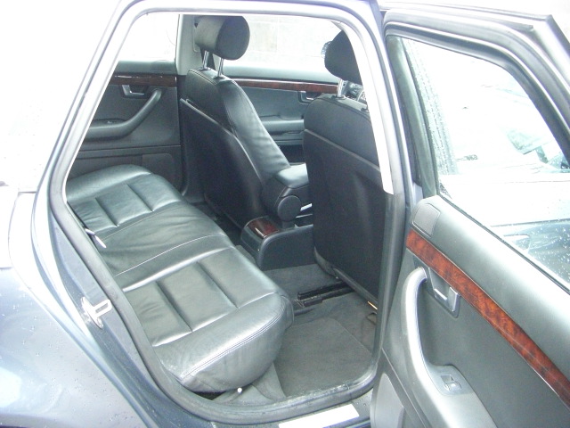 AUDI A4 AVANT 2.7 TDI 180CV