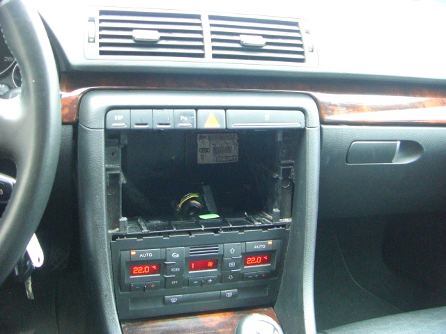 AUDI A4 AVANT 2.7 TDI 180CV