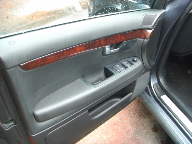 AUDI A4 AVANT 2.7 TDI 180CV