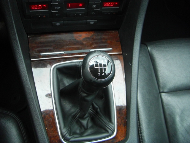 AUDI A4 AVANT 2.7 TDI 180CV