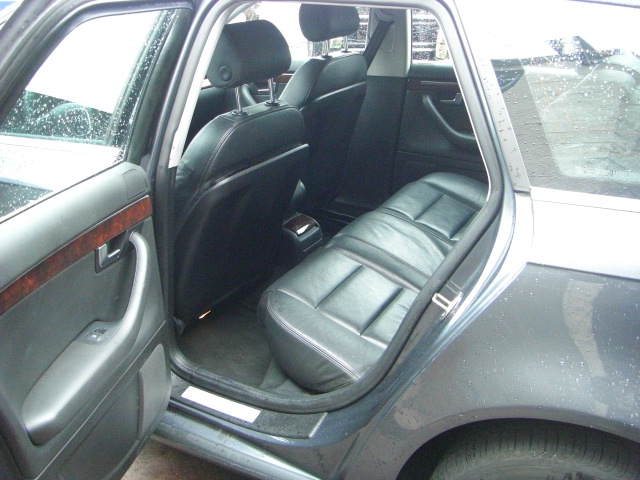 AUDI A4 AVANT 2.7 TDI 180CV