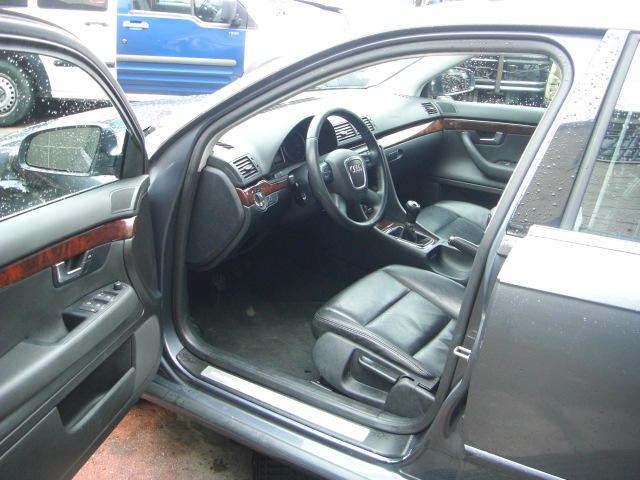 AUDI A4 AVANT 2.7 TDI 180CV