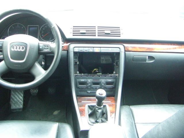 AUDI A4 AVANT 2.7 TDI 180CV