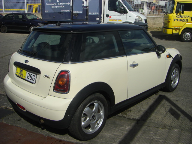 MINI ONE 1.4 I 95CV