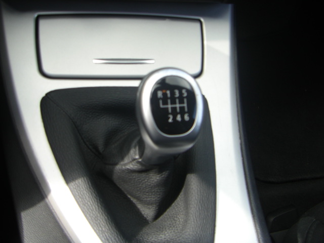 BMW 318D 2.0 TOURING 142CV