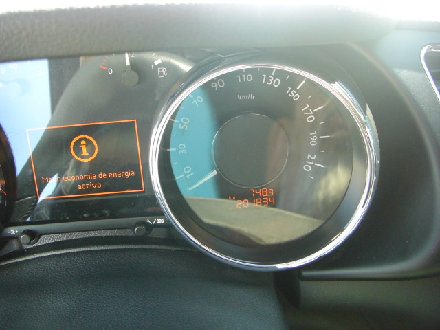 PEUGEOT 3008 1.6 HDI 110CV