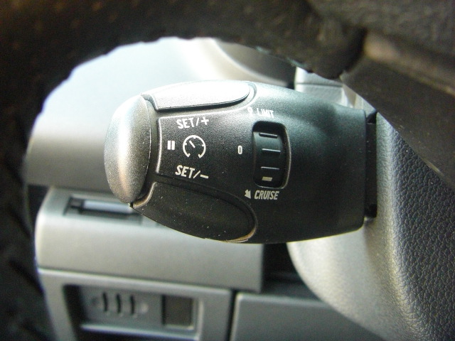 PEUGEOT 3008 1.6 HDI 110CV