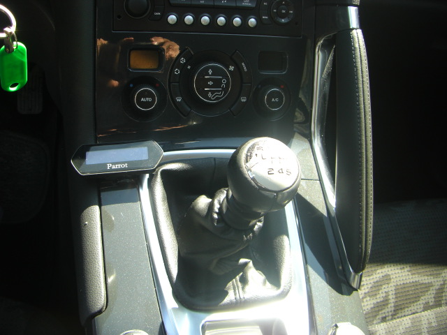 PEUGEOT 3008 1.6 HDI 110CV