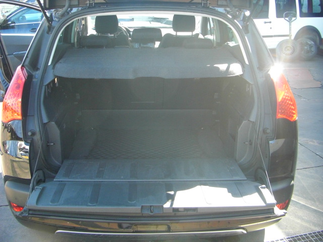 PEUGEOT 3008 1.6 HDI 110CV