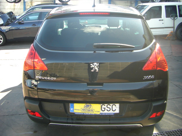 PEUGEOT 3008 1.6 HDI 110CV