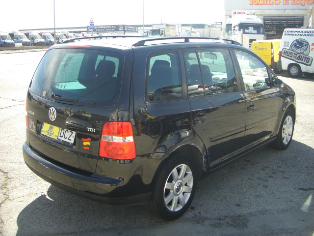 VOLKSWAGEN TOURAN 1.9 TDI 105CV