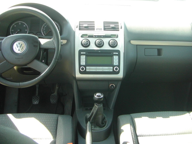 VOLKSWAGEN TOURAN 1.9 TDI 105CV