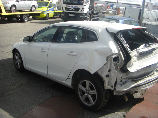 VOLVO V40 1.6 D 115CV