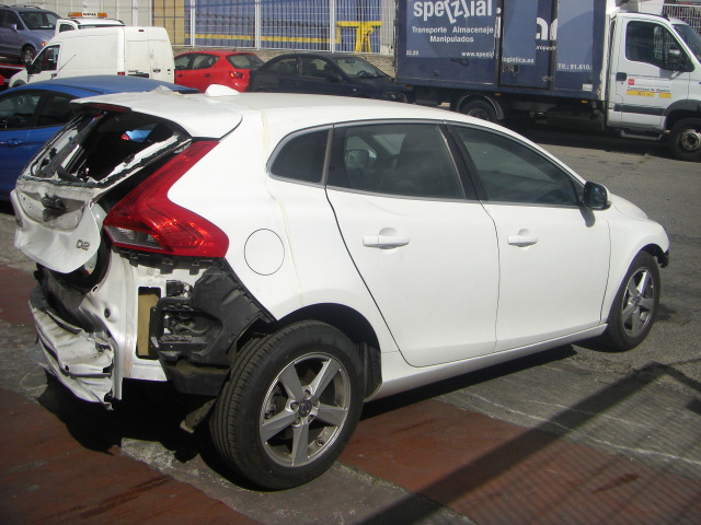 VOLVO V40 1.6 D 115CV