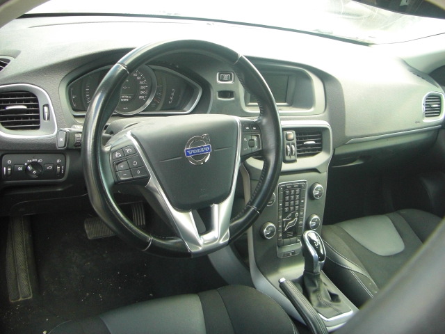 VOLVO V40 1.6 D 115CV