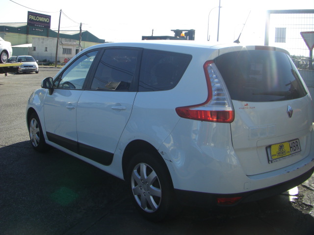 RENAULT GRAND SCENIC 1.5 DCI 110CV