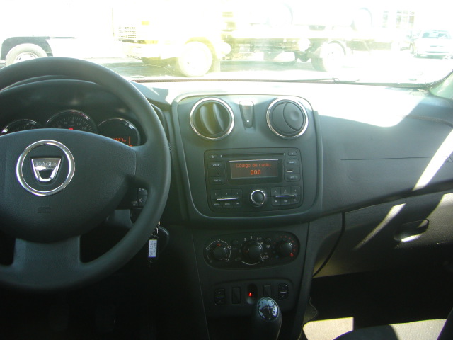 DACIA SANDERO 1.5 DCI 75CV