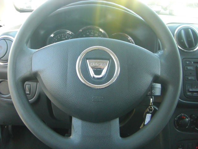 DACIA SANDERO 1.5 DCI 75CV