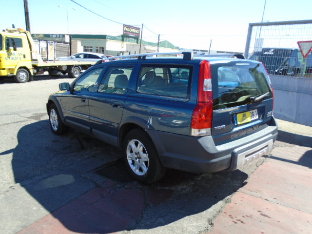 VOLVO XC 70 COUNTRY 2.4 D 163CV AUTOMATICO