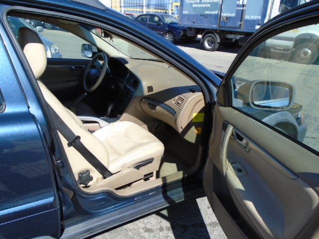 VOLVO XC 70 COUNTRY 2.4 D 163CV AUTOMATICO