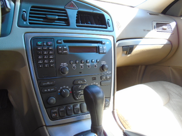 VOLVO XC 70 COUNTRY 2.4 D 163CV AUTOMATICO