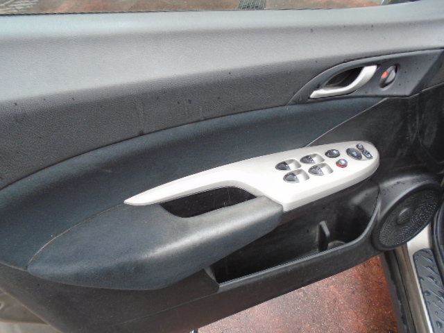 HONDA CIVIC 1.8 I-VTEC 140CV EXECUTIVE