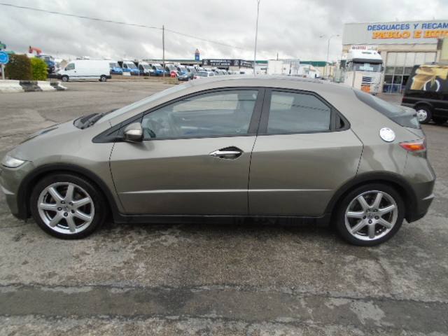 HONDA CIVIC 1.8 I-VTEC 140CV EXECUTIVE