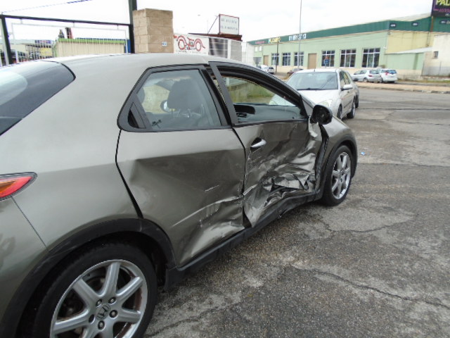 HONDA CIVIC 1.8 I-VTEC 140CV EXECUTIVE