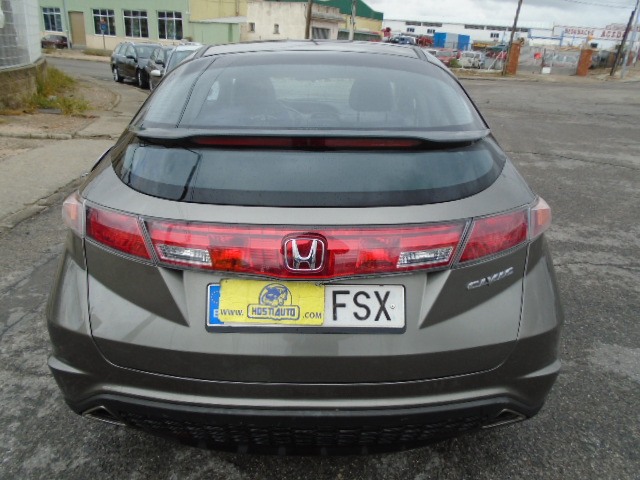 HONDA CIVIC 1.8 I-VTEC 140CV EXECUTIVE