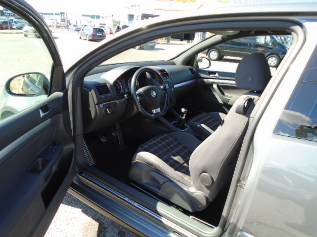 VOLKSWAGEN GOLF GTI 2.0 T-FSI 200CV