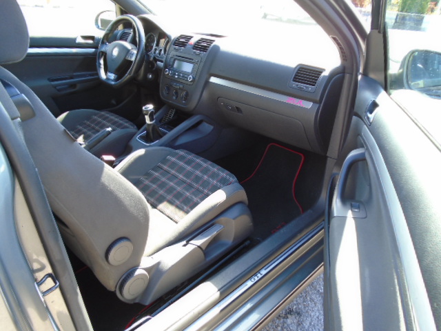 VOLKSWAGEN GOLF GTI 2.0 T-FSI 200CV