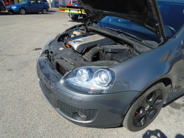 VOLKSWAGEN GOLF GTI 2.0 T-FSI 200CV