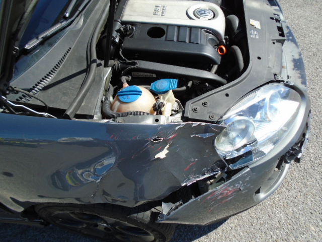 VOLKSWAGEN GOLF GTI 2.0 T-FSI 200CV