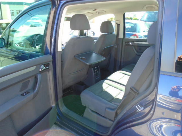 VOLKSWAGEN TOURAN 2.0 TDI 140CV 7 PLAZAS