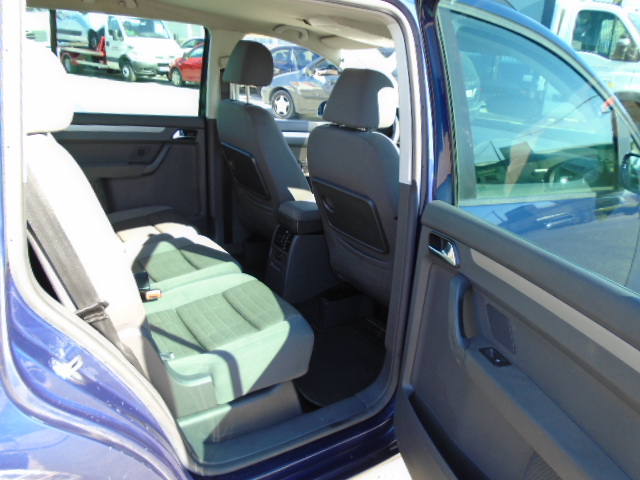VOLKSWAGEN TOURAN 2.0 TDI 140CV 7 PLAZAS