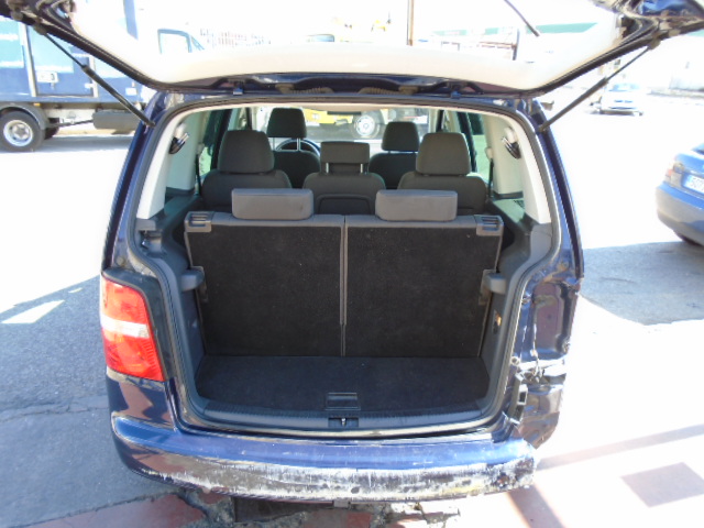 VOLKSWAGEN TOURAN 2.0 TDI 140CV 7 PLAZAS