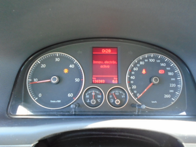 VOLKSWAGEN TOURAN 2.0 TDI 140CV 7 PLAZAS