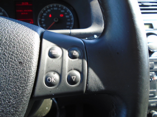 VOLKSWAGEN TOURAN 2.0 TDI 140CV 7 PLAZAS