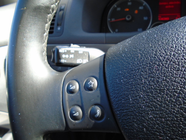 VOLKSWAGEN TOURAN 2.0 TDI 140CV 7 PLAZAS