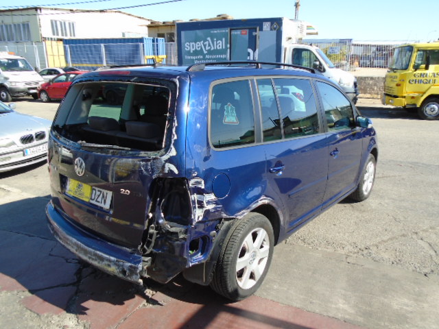 VOLKSWAGEN TOURAN 2.0 TDI 140CV 7 PLAZAS