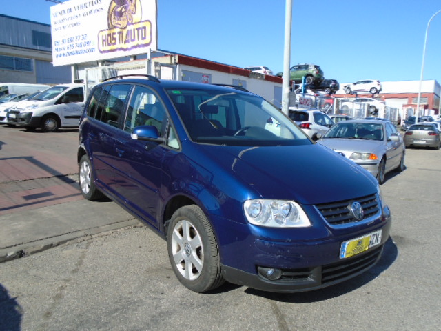 VOLKSWAGEN TOURAN 2.0 TDI 140CV 7 PLAZAS