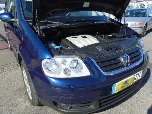 VOLKSWAGEN TOURAN 2.0 TDI 140CV 7 PLAZAS