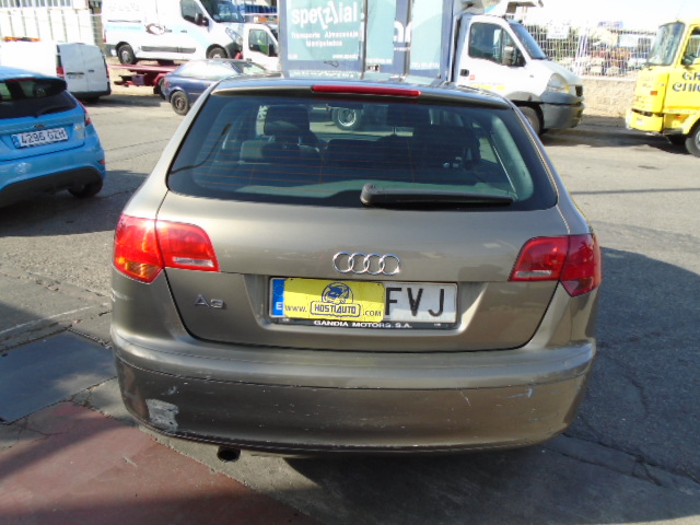 AUDI A3 1.6 I AUTOMATICO 102CV