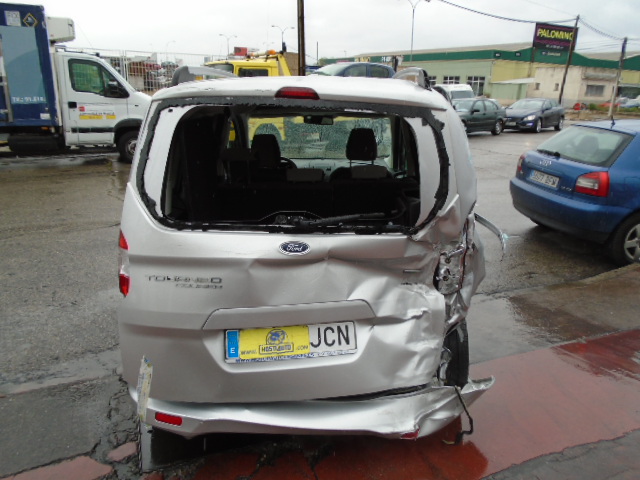 FORD TOURNEO COURIER 1.0 GASOLINA 100CV