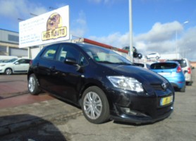 TOYOTA AURIS 1.4 D4D ACTIVE 90CV TOYOTA AURIS 1.4 D4D ACTIVE 90CV