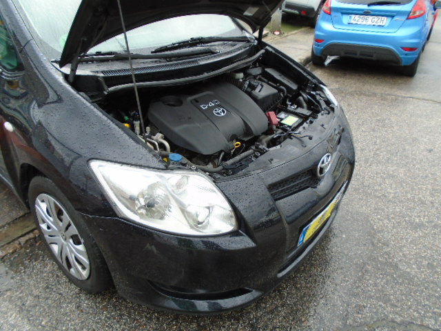 TOYOTA AURIS 1.4 D4D ACTIVE 90CV