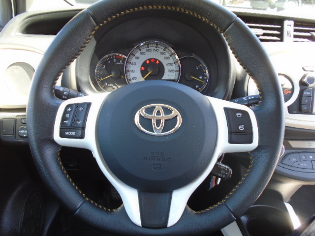 TOYOTA YARIS SOHO 1.4 D4D 90CV