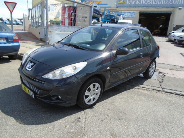 PEUGEOT 206 + 1.4 I 75CV