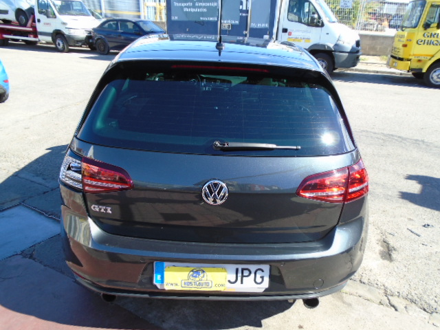 VOLKSWAGEN GOLF VII GTI 2.0 I 220CV