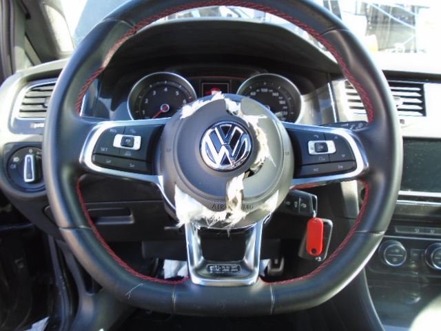 VOLKSWAGEN GOLF VII GTI 2.0 I 220CV